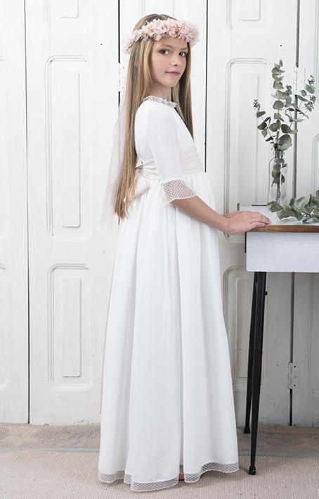 Vestido de comunión para niña con lazada rosa Casilda de Deladosaladoce - Modini Shop