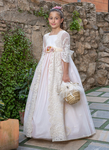 فستان المناولة أندريا من ماركة ALHUKA