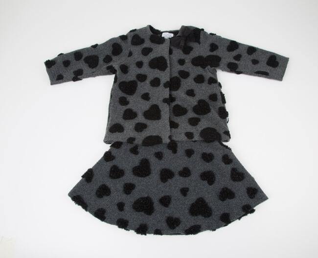 ROPA PARA NIÑAS - JERSEY CORAZONES MAGIL - Modini Shop
